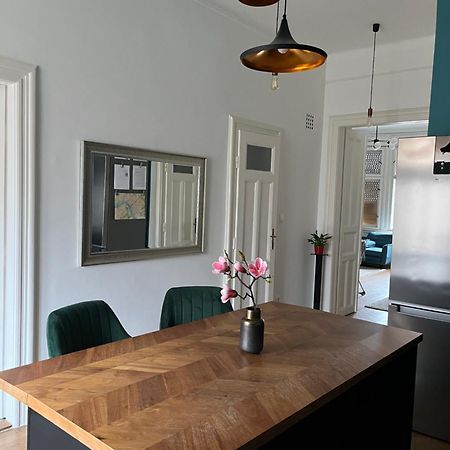 Central Szeged Apartment Екстериор снимка