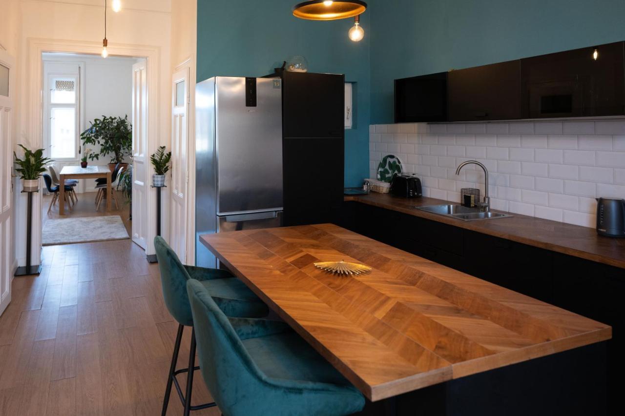 Central Szeged Apartment Екстериор снимка