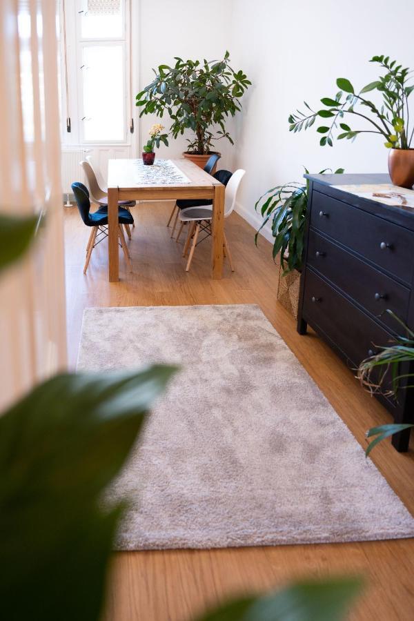 Central Szeged Apartment Екстериор снимка