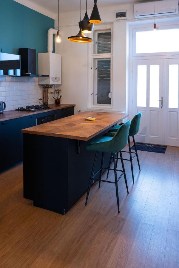 Central Szeged Apartment Екстериор снимка